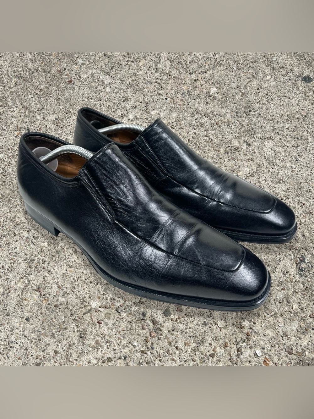 MAGNANNI French toe slip on loafers